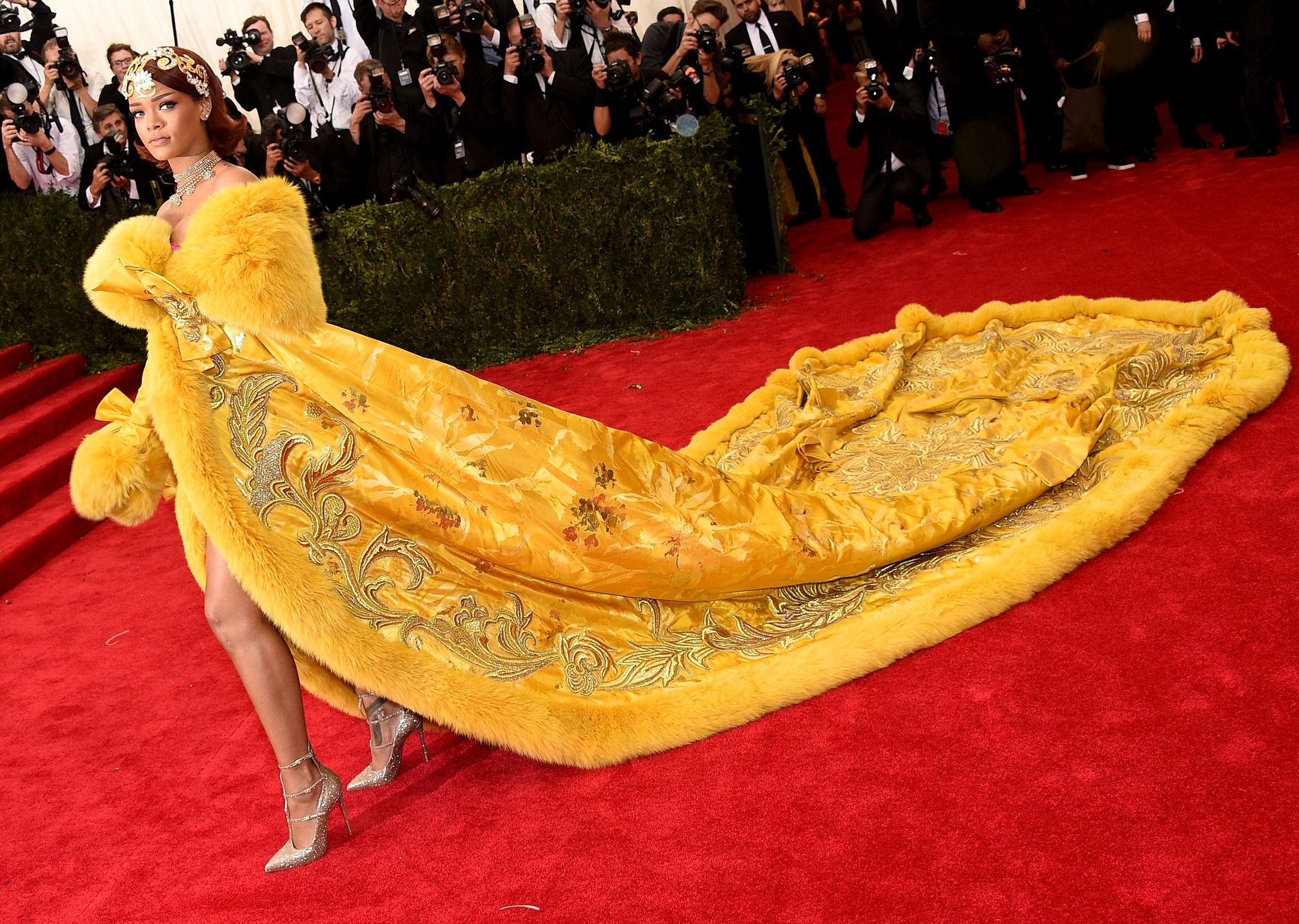 Rihanna i jej "jajeczna" kreacja, 2015 rok