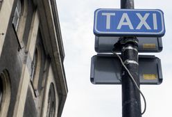 Warszawa. Protest związkowców MPT. Okleją samochody