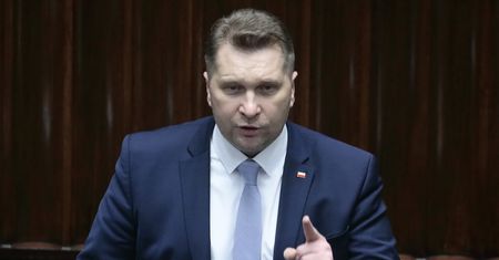 Szybka decyzja Sejmu. Specjalne podziękowania Czarnka