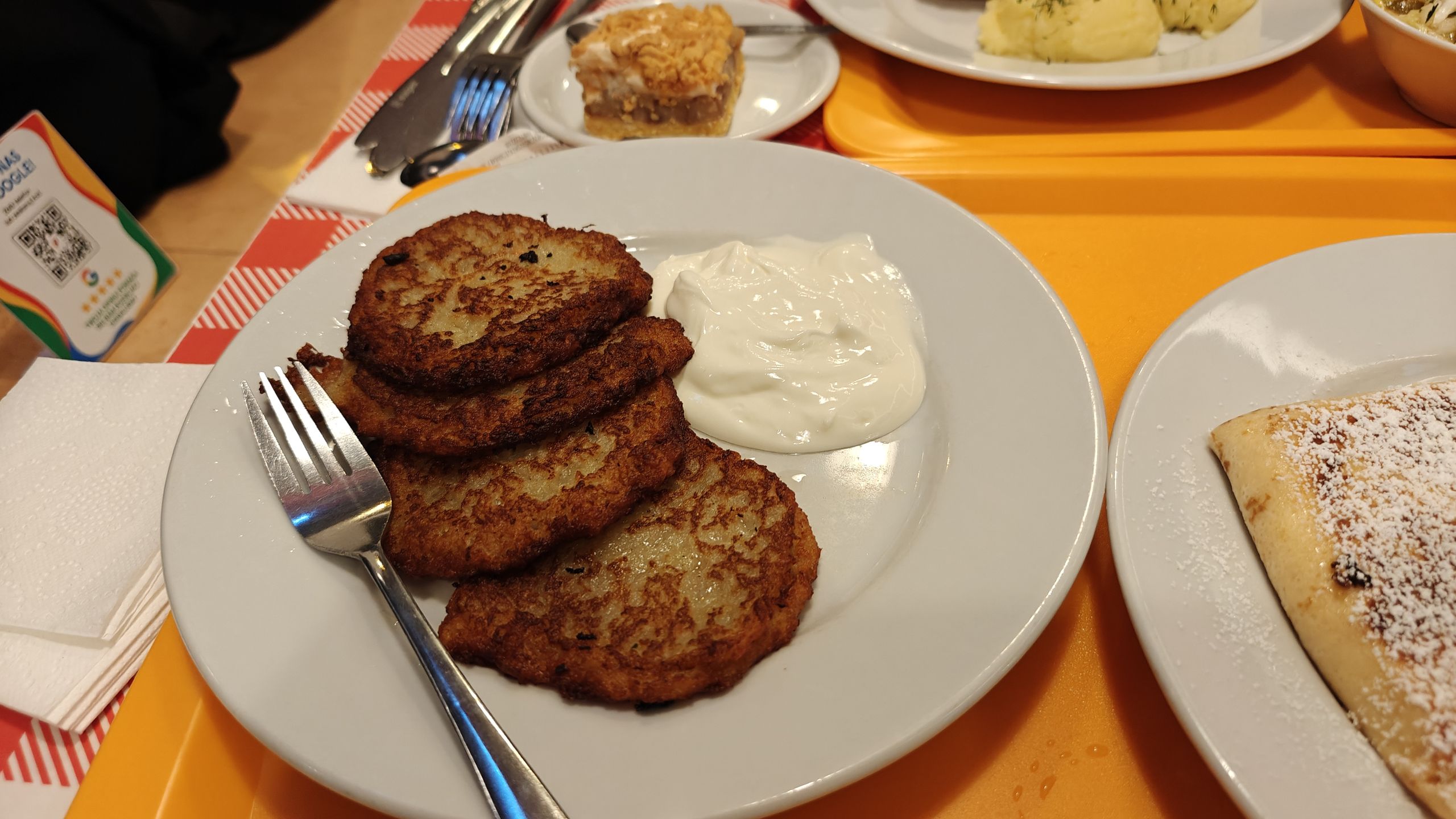 Placki ziemniaczane - porcja w "Prasowym"