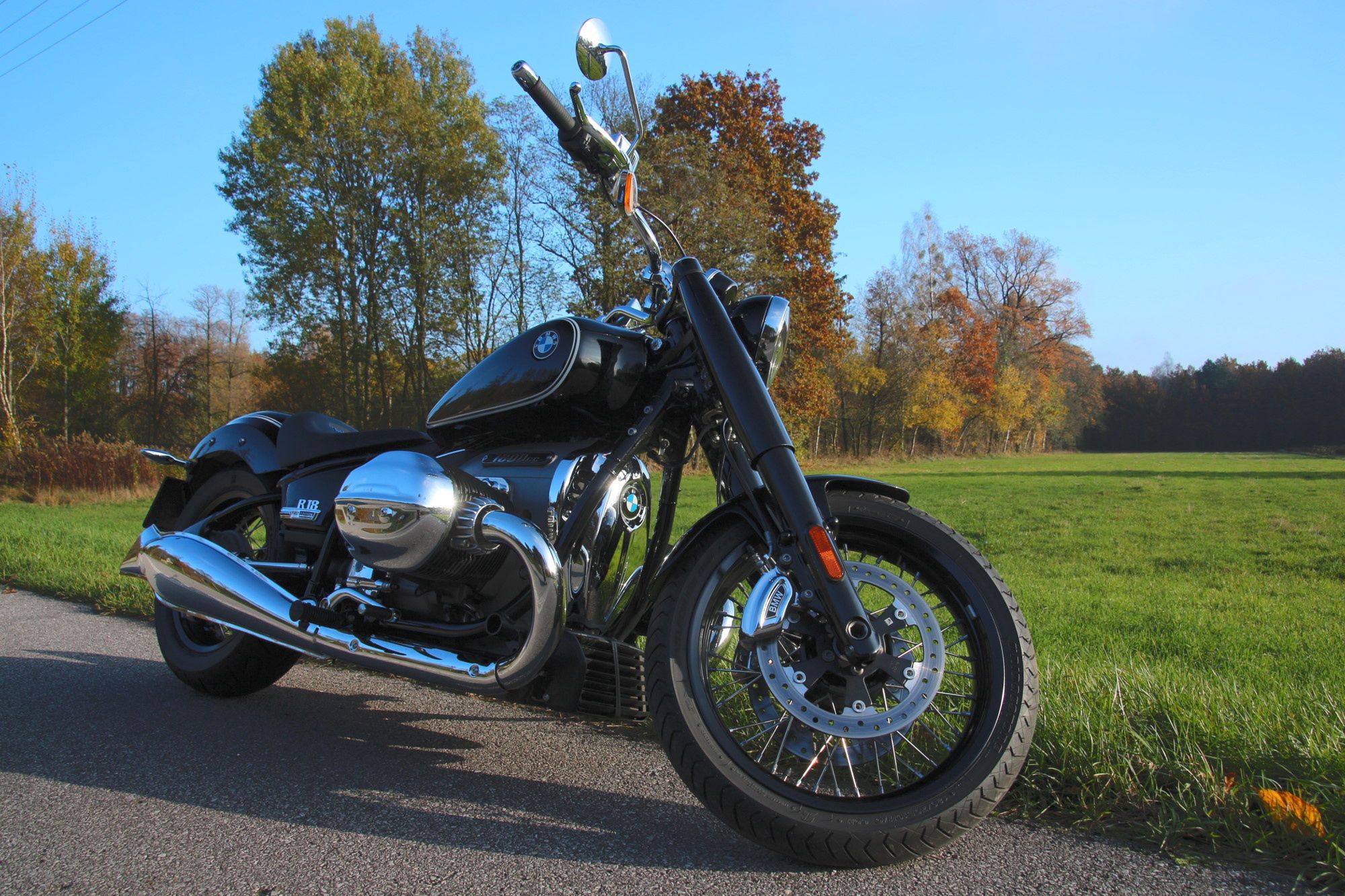 BMW R 18