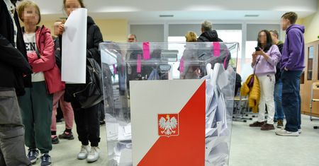 Czy Wąsik i Kamiński mogą startować w wyborach? Ekspertka tłumaczy