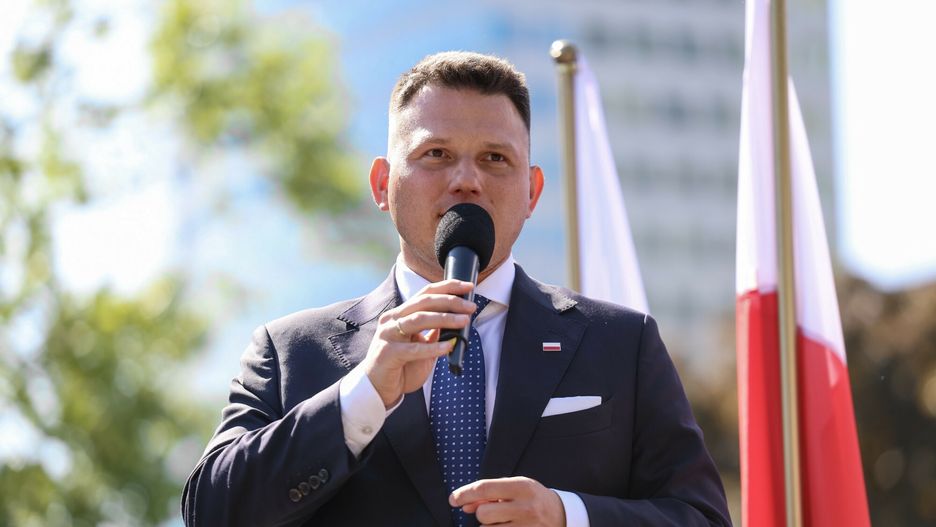 Q&A ze S?awomirem Mentzenem w Warszawie
13.05.2025 Warszawa Q&A ze Slawomirem Mentzenem na zywo w Warszawie fot Jacek Dominski/REPORTER
N/z: Slawomir Mentzen
Jacek Dominski/REPORTER