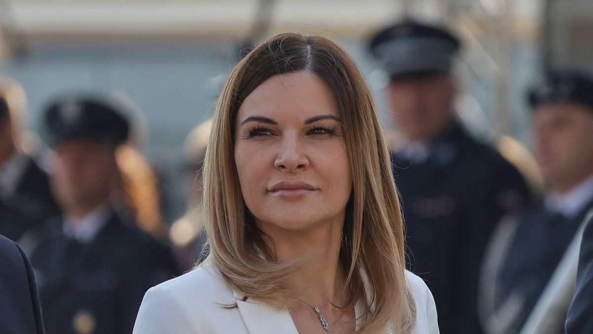 ***ZDJĘCIE ARCHIWALNE*** Na zdjęciu archiwalnym z dnia 17.09.2024. szefowa Centralnego Biura Antykorupcyjnego Agnieszka Kwiatkowska-Gurdak. Premier Donald Tusk przyjął 20 lutego 2025 roku rezygnację Agnieszki Kwiatkowskiej-Gurdak ze stanowiska. Premier domagał się wyjaśnień od szefowej CBA w związku z jej przesłuchaniem przez sejmową komisję śledczą ds. Pegasusa. (mr) PAP/Paweł Supernak ***Do tego materiału zdjęciowego dostępna jest również depesza w systemie CSI, pt.: KPRM: premier przyjął rezygnację szefowej CBA***