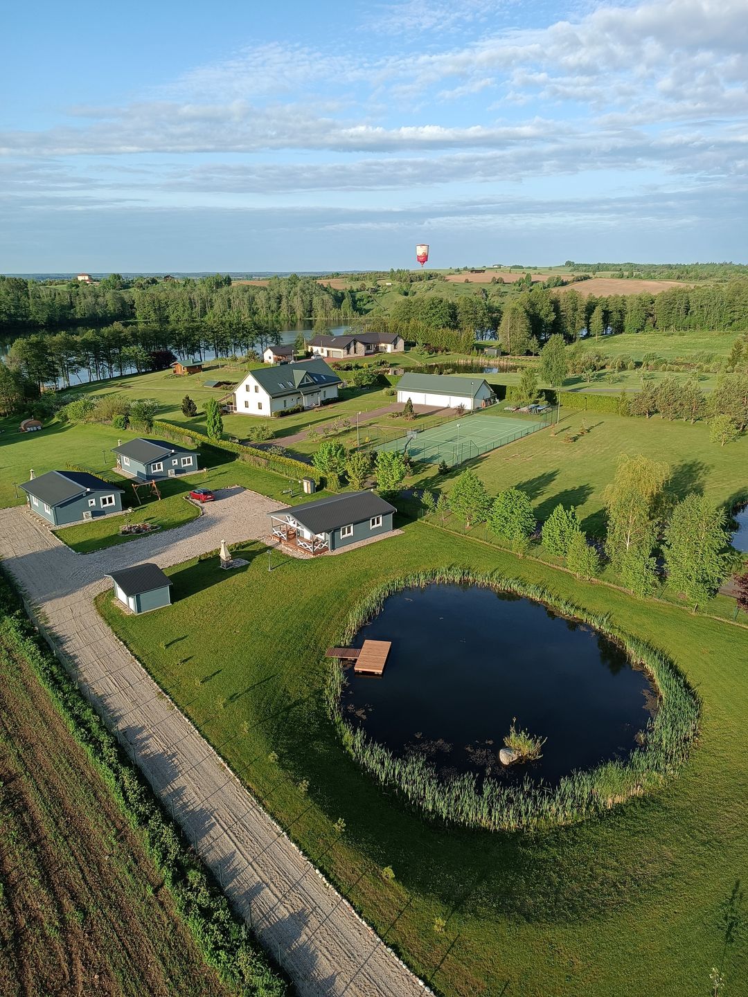 Zwyczajne domostwa wyglądały nadzwyczajnie