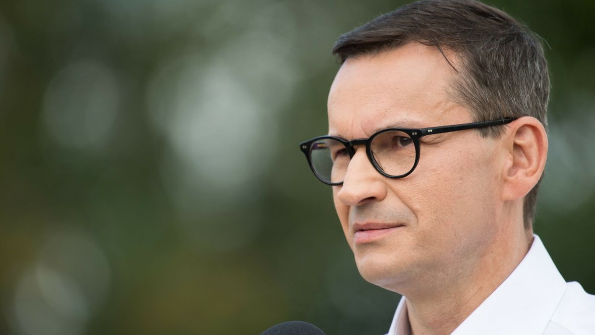 Złoty i euro dostały we wtorek po głowie przez  obawy przed recesją.