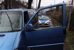 Śląskie. Pościg ulicami Sosnowca, uszkodzone auto policji. Kierowca pobudzony