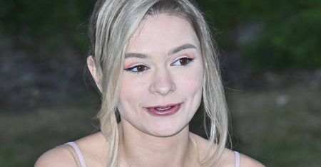 Julia Wróblewska dosadnie w temacie wiary. "Nie chodzę do kościoła, nie modlę się"