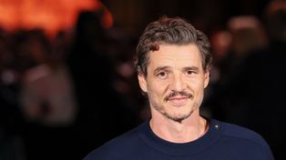 Chanel zyskuje męską twarz. Pedro Pascal ogłoszony nowym ambasadorem marki