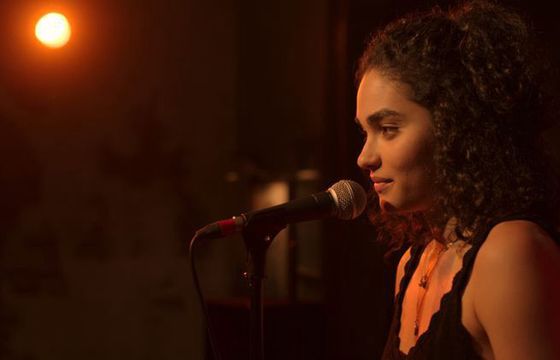 Apple TV+ pokaże muzyczny serial "Little Voice" J.J. Abramsa i Sary Bareilles