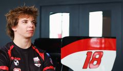 Wyścigi "nowego Kubicy" w polskiej telewizji. Kiedy i gdzie oglądać?