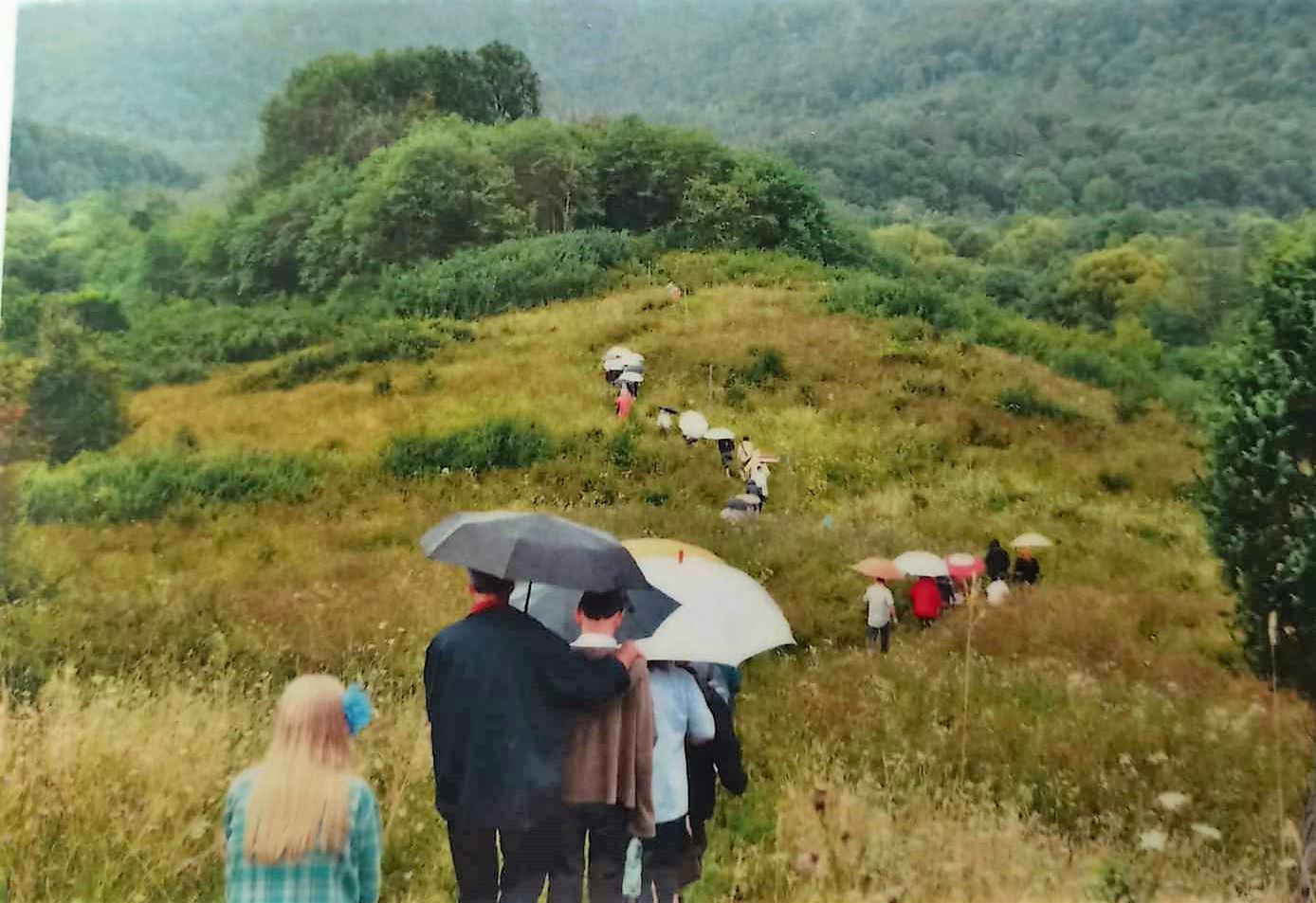 Goście zmierzający na wesele pana Stanisława