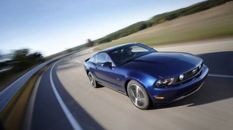 b-mustang-camaro-chall-485599ccaaae