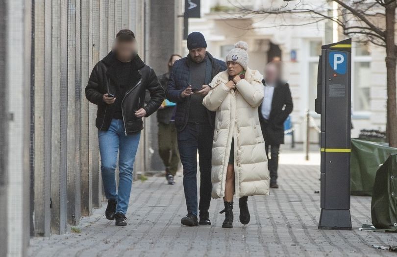Naturalna Anna Mucha wybrała się do restauracji z Jakubem Wonsem