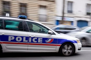 Tragedia we Francji. Kierowca celowo wjechał w pieszych. Zabił dwie osoby