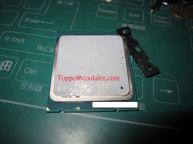 Intel Ivy Bridge-E Core i7 4960X ES procesor zdjęcie