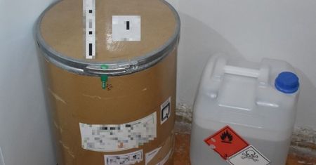 Oleśnica. W mieszkaniu miał ok. 600 gramów amfetaminy. Wyprodukował ją sam