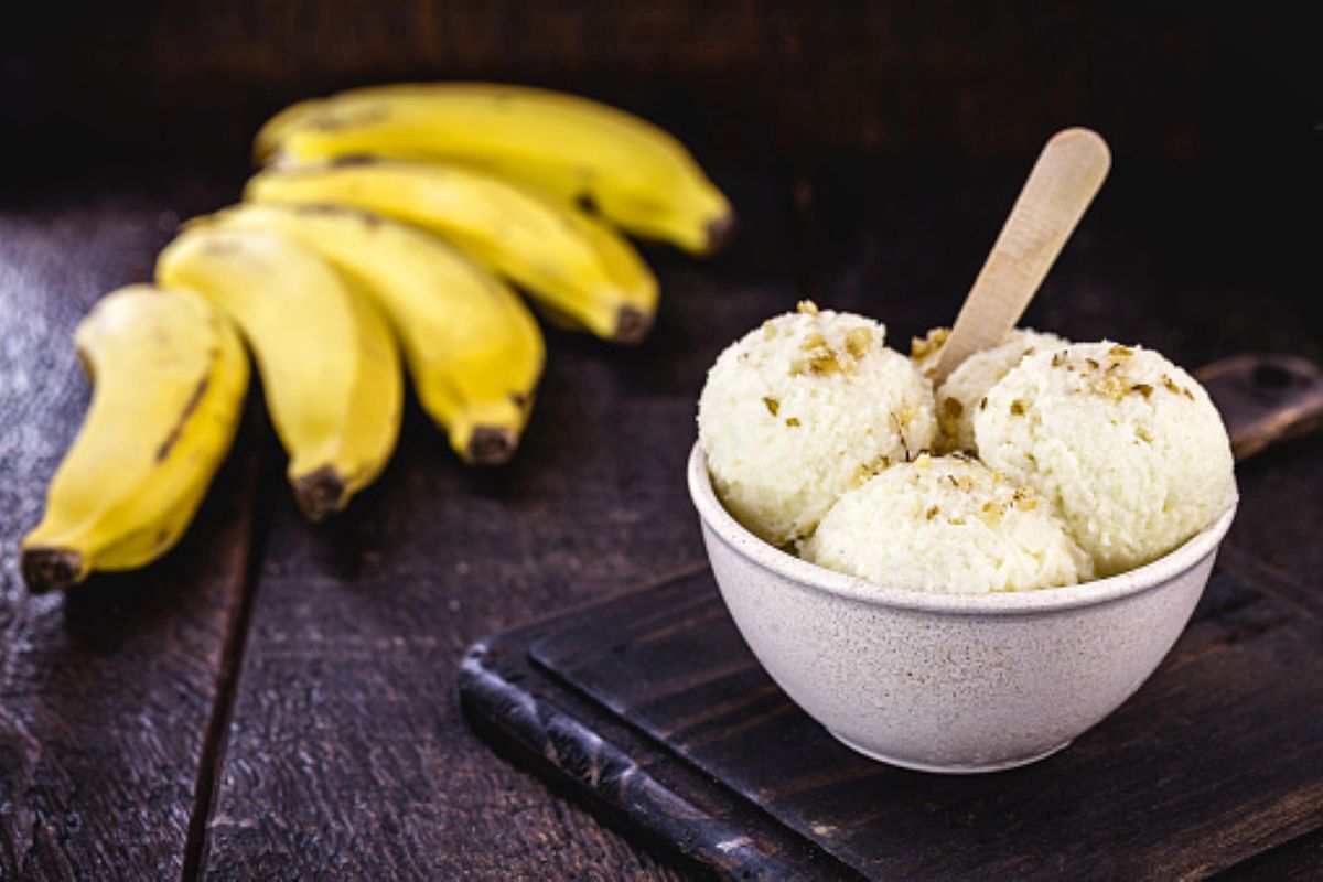 Przepis na lody bananowe. Wystarczą dwa składniki i jesz pyszny deser!