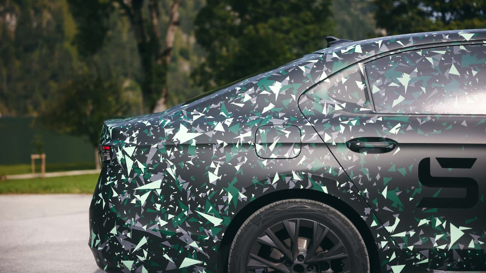Nowa Škoda Superb
