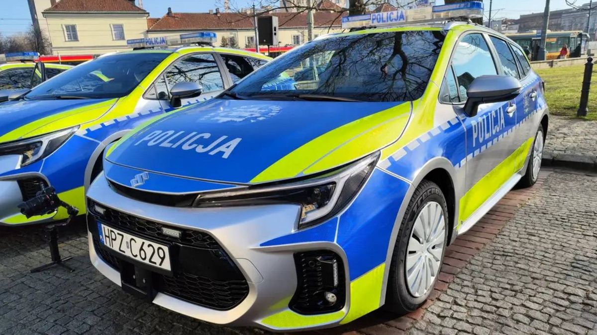 Stołeczna komenda otrzymała 27 nowych pojazdów