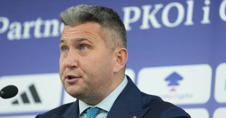 Afera Piesiewicza pogrąży PiS? Sondaż nie zostawia złudzeń
