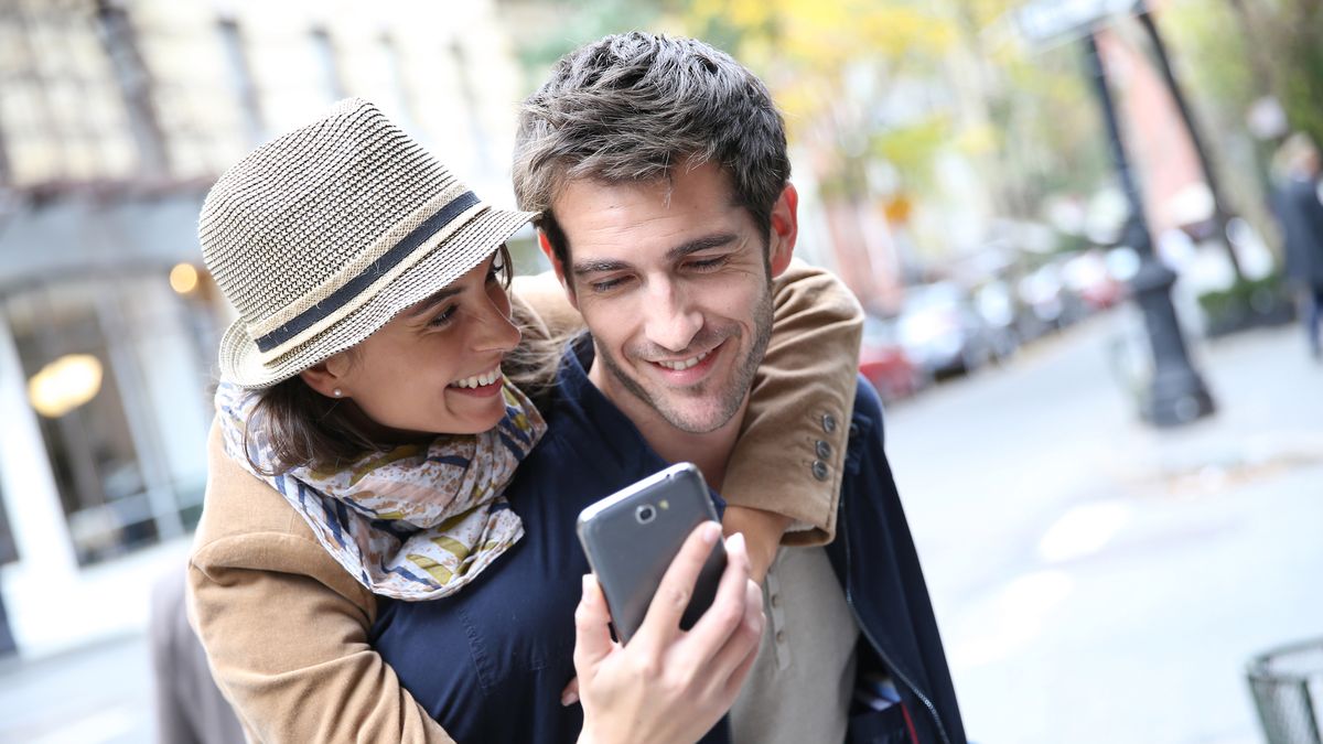 Sony Xperia XZ2 Premium trafił do przedsprzedaży. Są też benefity! 1