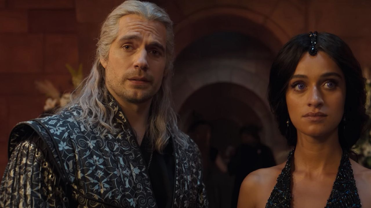 Henry Cavill zrezygnował z głównej roli. W czwartym sezonie zastąpi go Liam Hemsworth