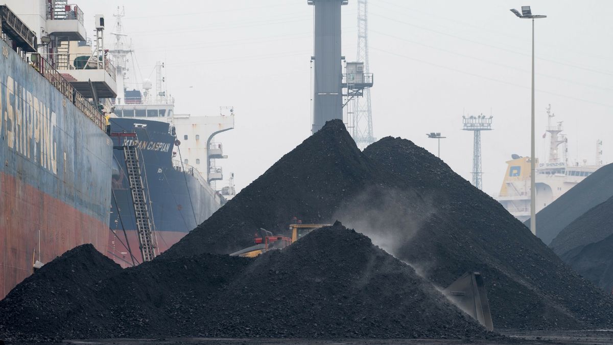 W 2022 r. do Polski z zagranicy trafiło ponad 16,7 mln ton węgla
