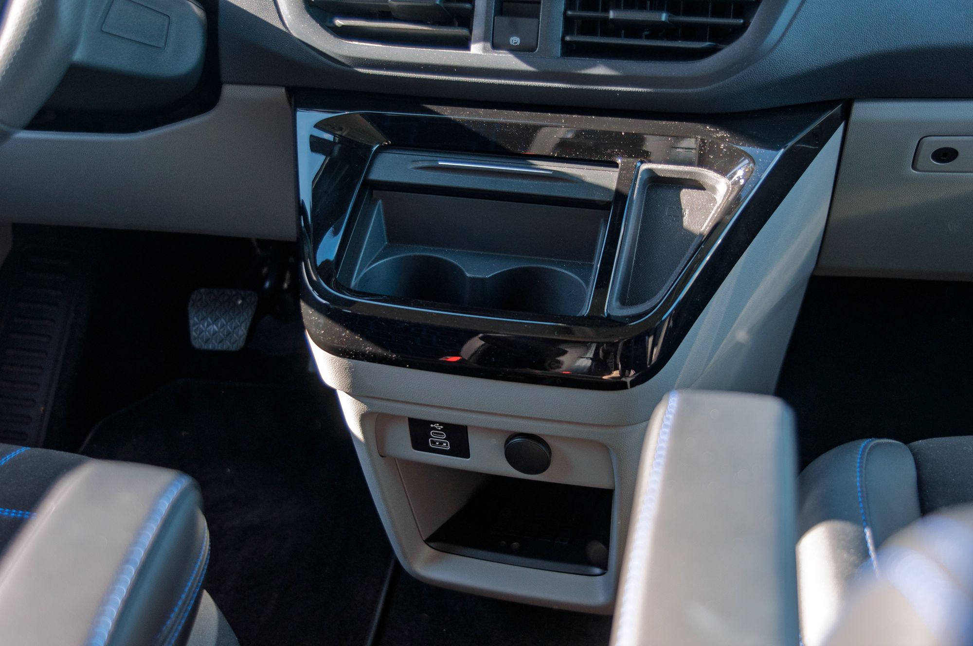 Ford Transit Custom MS-RT (2025)