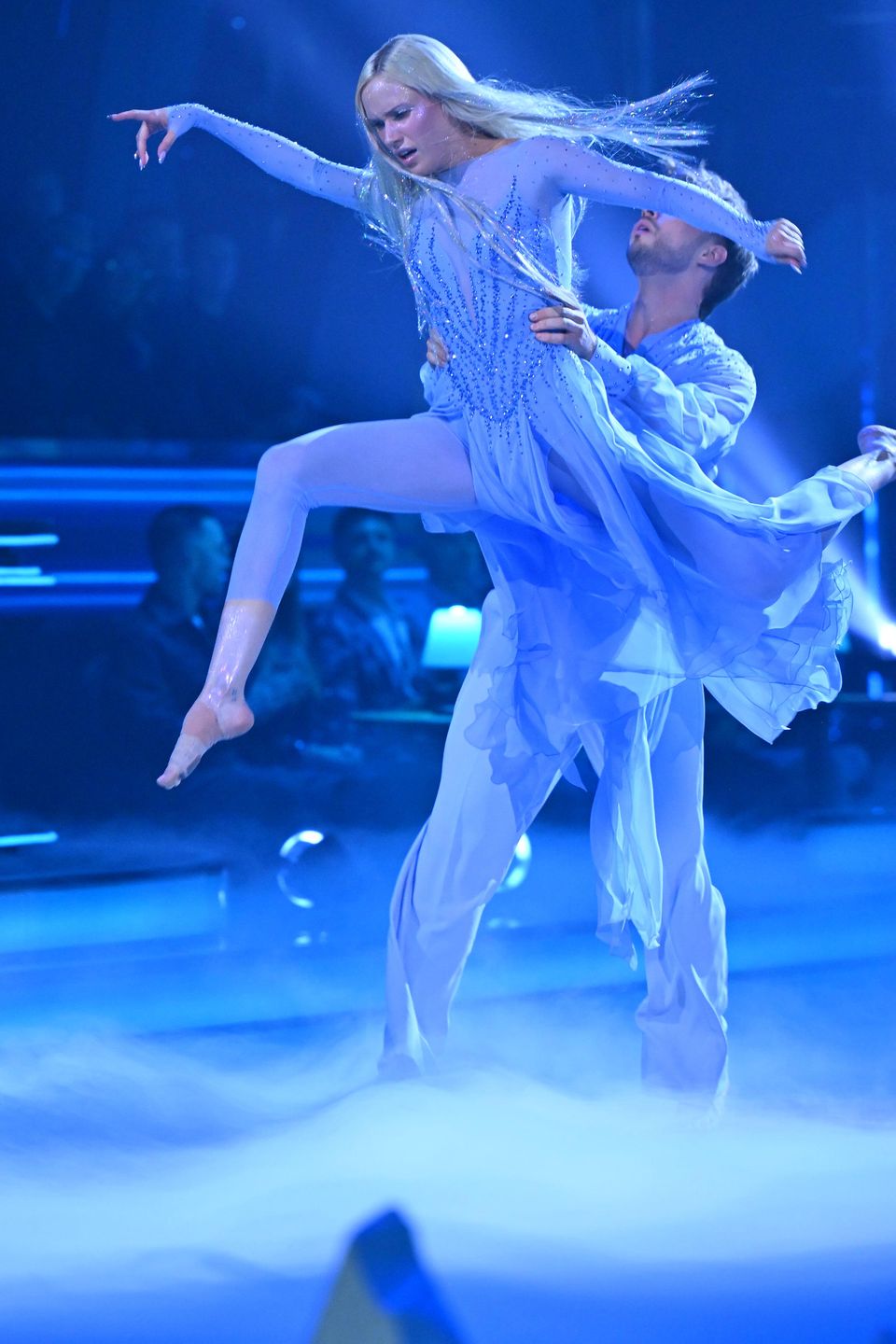 Roman Osadchiy, Helena Englert
