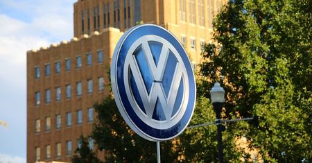 Volkswagen dostanie 288 mln euro od byłych szefów w ramach ugody po dieselgate