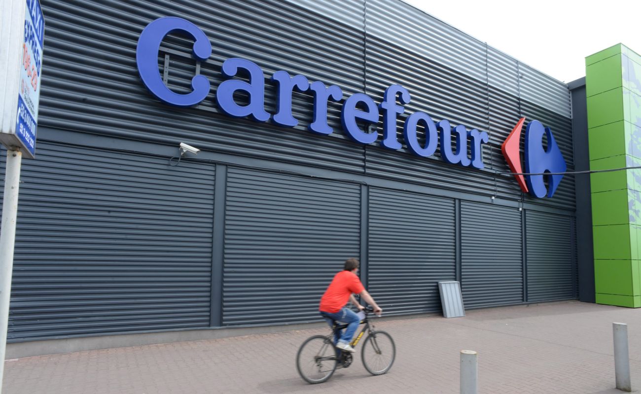 Koszyki-niespodzianki w Carrefour. Produkty za 1,5 tys. zł w cenie 150 zł