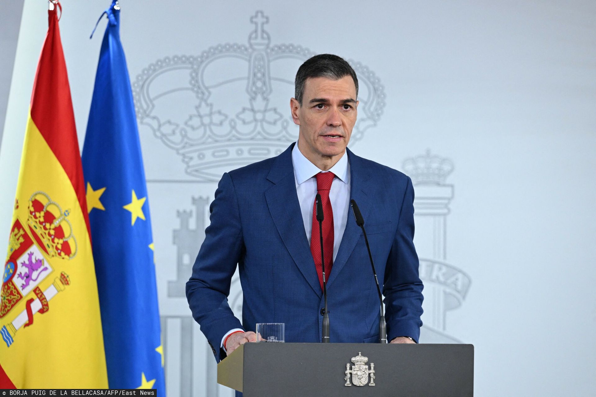 Hiszpania blokuje USA. Zamyka niebo dla bombowców