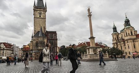 Spalone samochody. W Czechach rośnie niechęć wobec Ukraińców