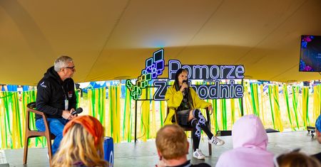 Wyjątkowa Strefa Pomorza Zachodniego na 31. Pol’and’Rock. Relacja i wnioski z konferencji