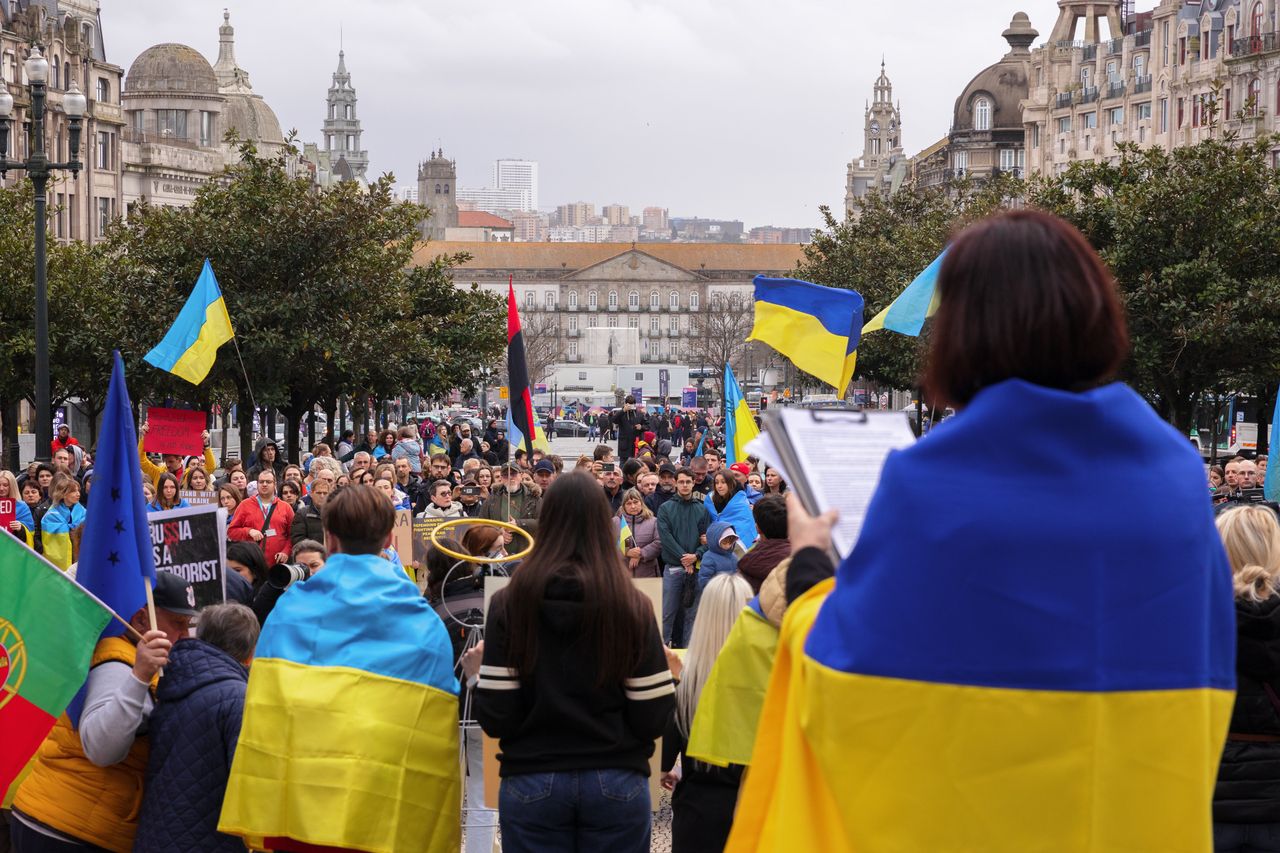 Protesters are gathering in Porto, Portugal, on the second anniversary of the war between Russia and Ukraine.  (Photo by David Oliveira/NurPhoto via Getty Images)