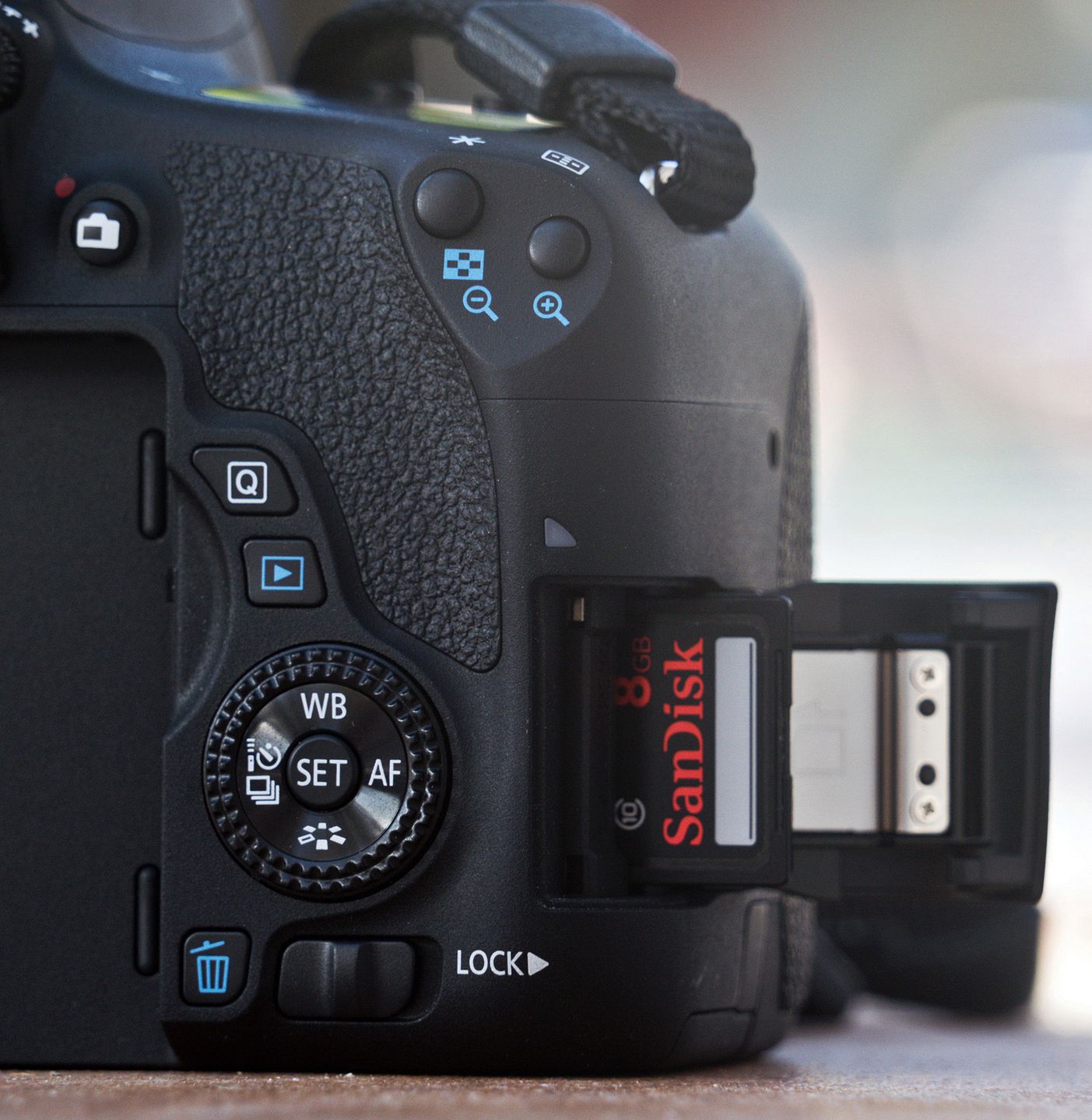 Canon EOS 760D - mały, lekki, sympatyczny [test] 4