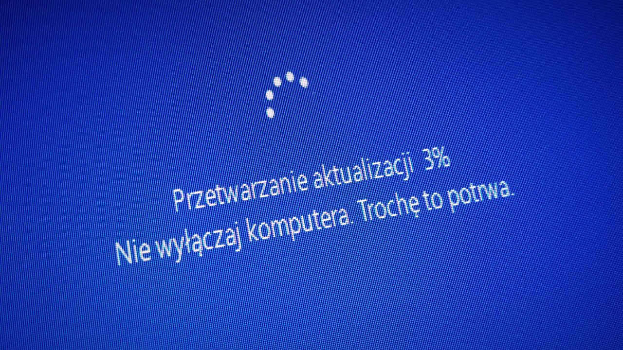 Łatki na luki w procesorach psują Windowsa 10. Po aktualizacji komputery się nie uruchamiają