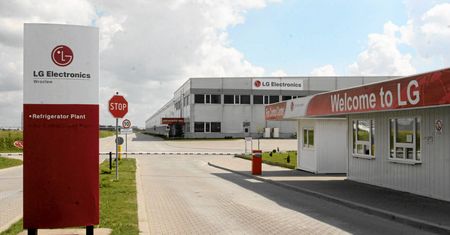 180 osób może stracić pracę. Gigant zwalnia z fabryki pod Wrocławiem