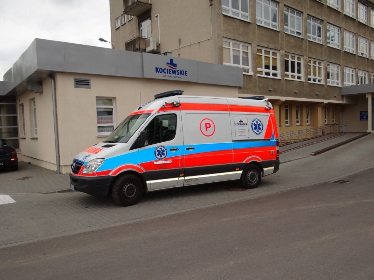 Poszkodowani ratownicy medyczni wrócili do pracy