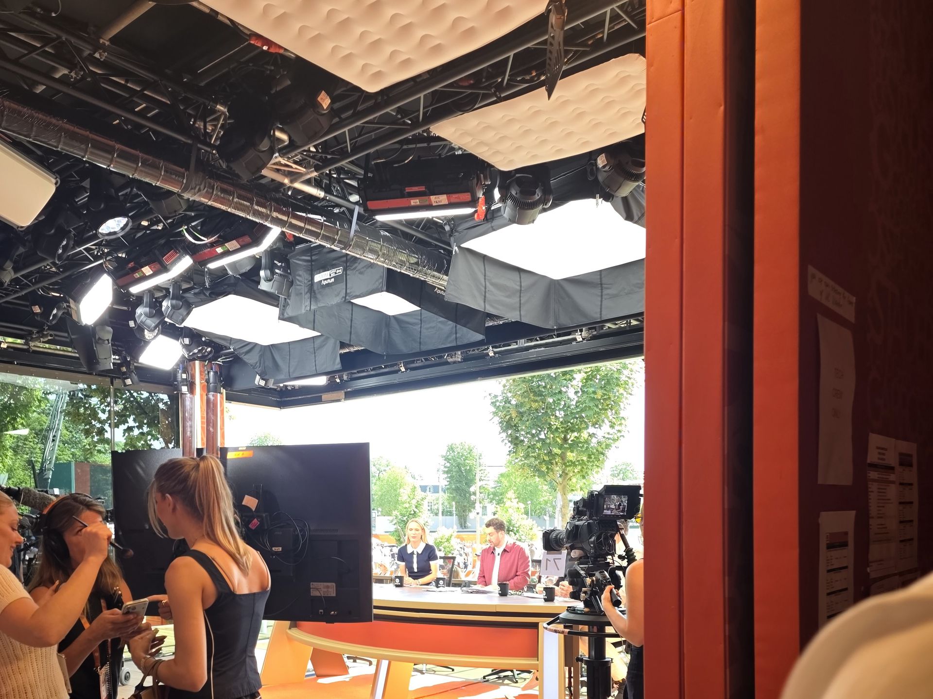 Studio WBD na Roland Garros