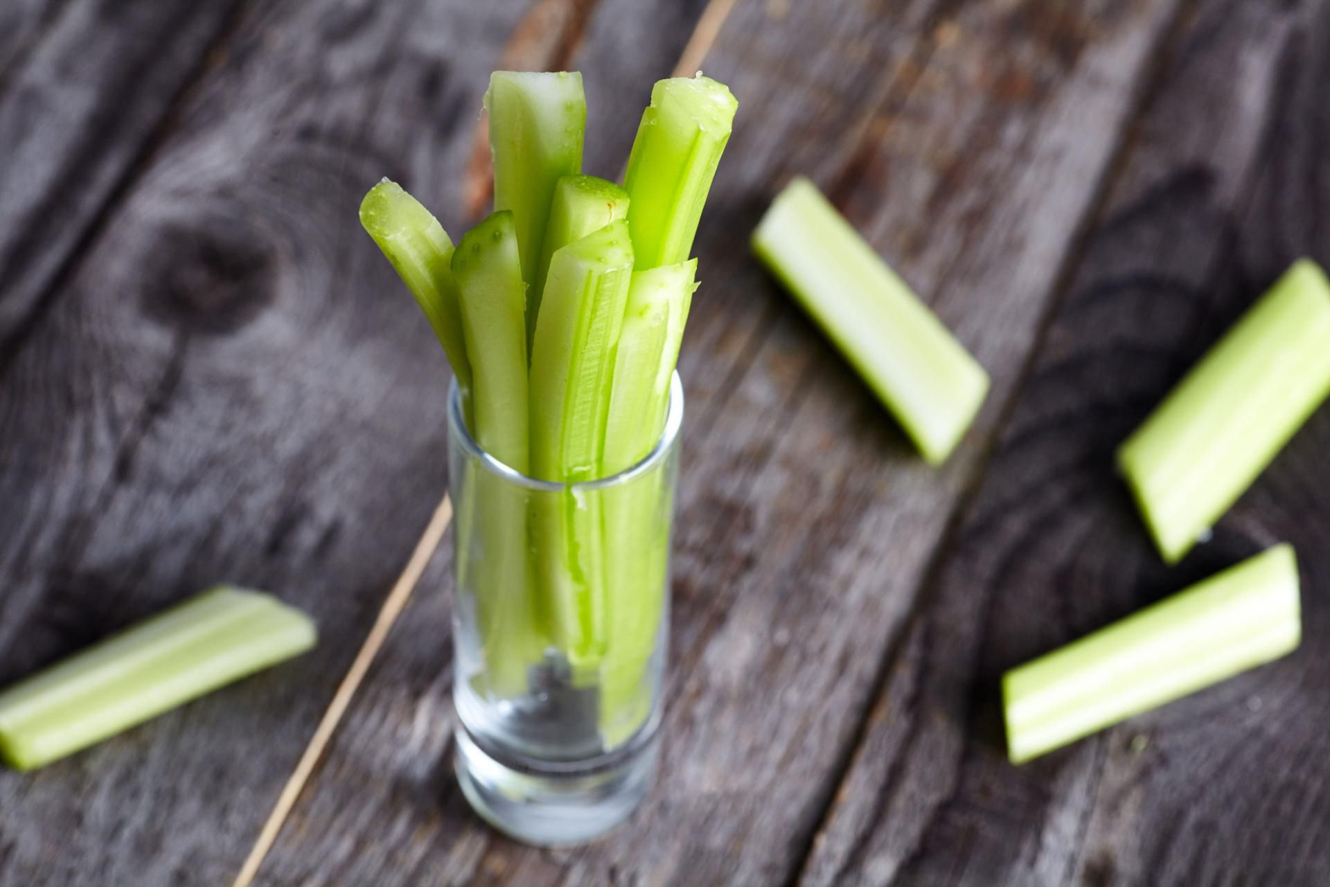 123rf.com Seler korzystnie wpływa na urodę