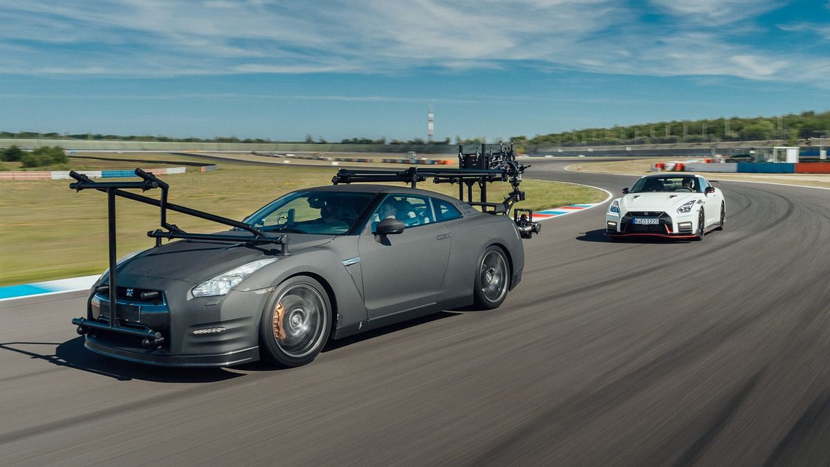 Nissan GT-R przerobiony na niesamowity samochód do kręcenia 2