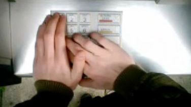 Dlaczego zawsze warto zasłaniać wpisywany PIN? [wideo] 1
