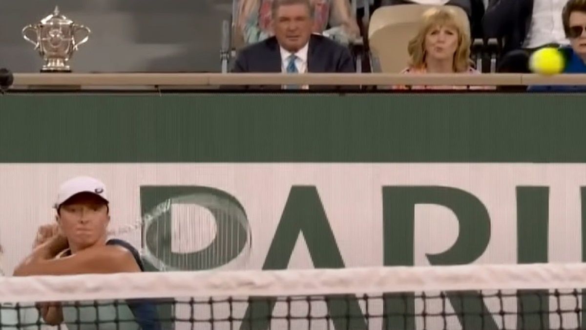 Iga Świątek w czasie finału Rolanda Garrosa