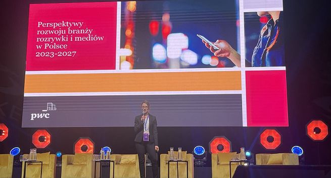 Polski rynek mediów i rozrywki wart niemal 50 mld zł. Kiedy internet wyprzedzi telewizję?