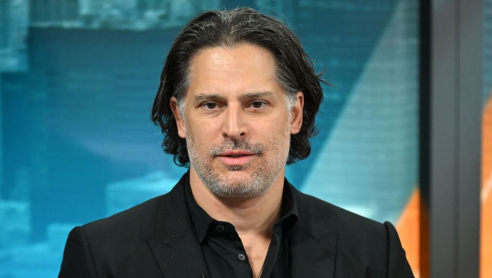 "Ratująca życie amputacja narządu". Joe Manganiello walczył z chorobami