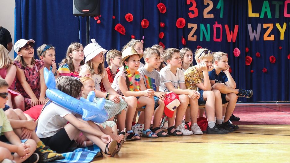 SZKOLA PODSTAWOWA NR 65 , ZAKONCZENIE ROKU SZKOLNEGO