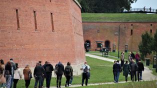 Zamość: Niepełnosprawni turyści w ogromnym kłopocie. Chodzi o toalety