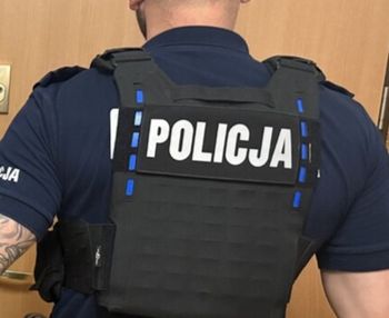 Okradziono policjantów w trakcie interwencji. Komentarz z policji